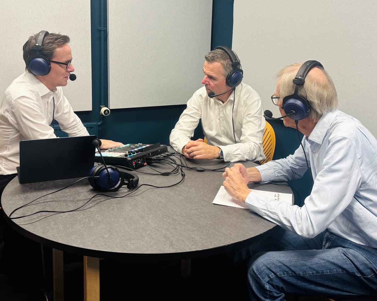 LYT TIL EPISODE 5 AF PODCASTEN GRØN DEADLINE: KAN MAN FORENE GRØNNE AMBITIONER MED RISIKOSTYRING OG AFKASTKRAV?